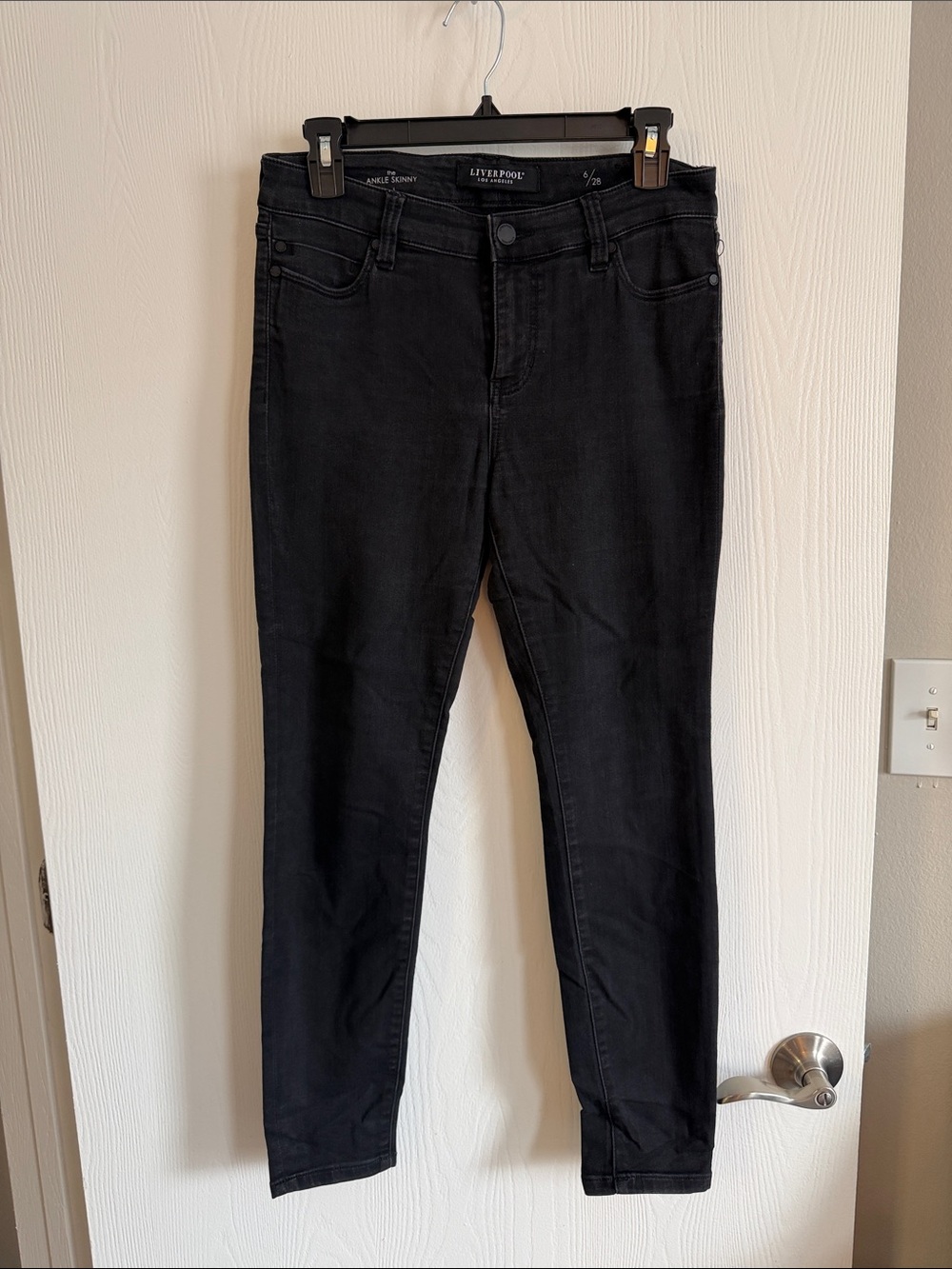 Liverpool Black Women's Skinny Jeans